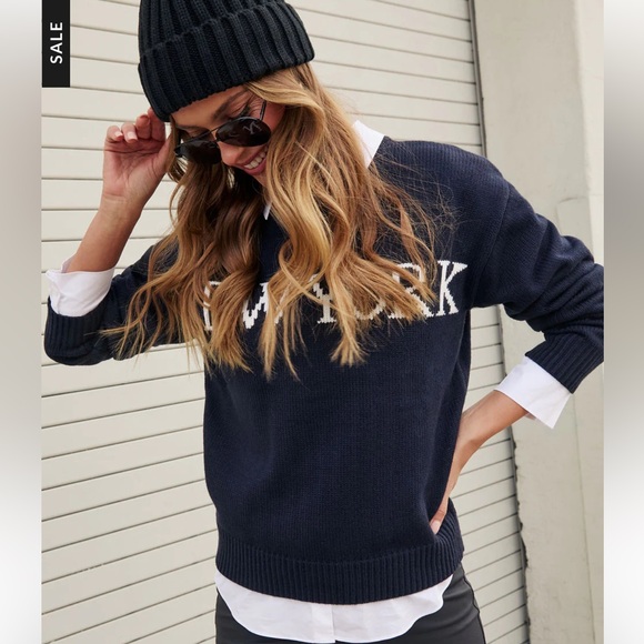 Vici Black and White New York Sweater small/oversized/baggy - Picture 5 of 6